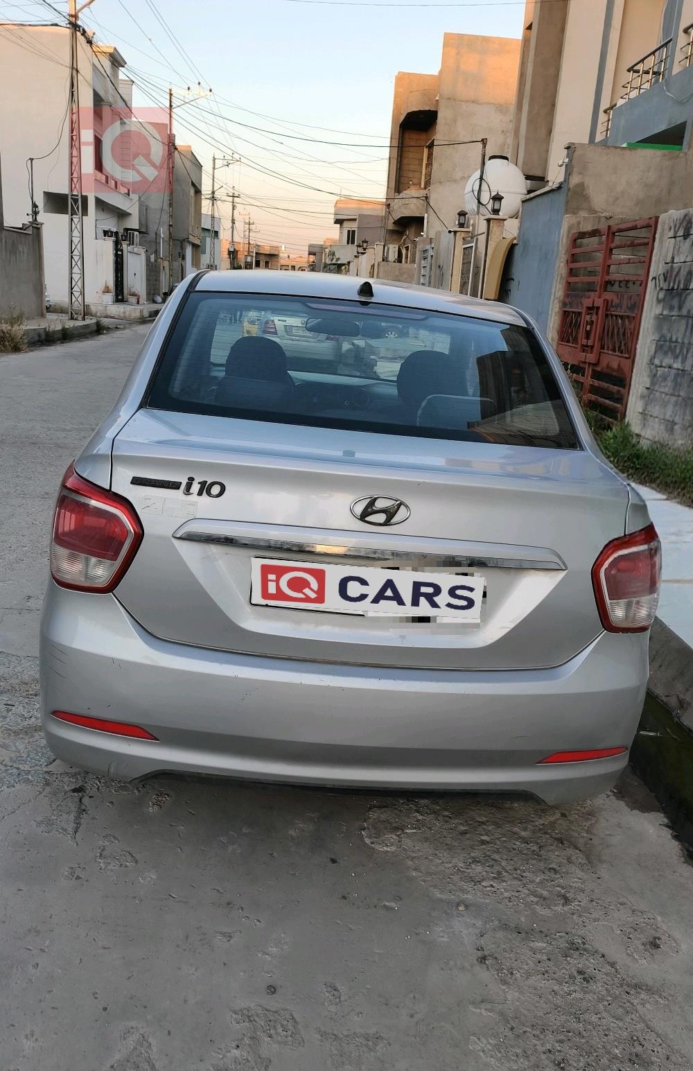 هيونداي i10
